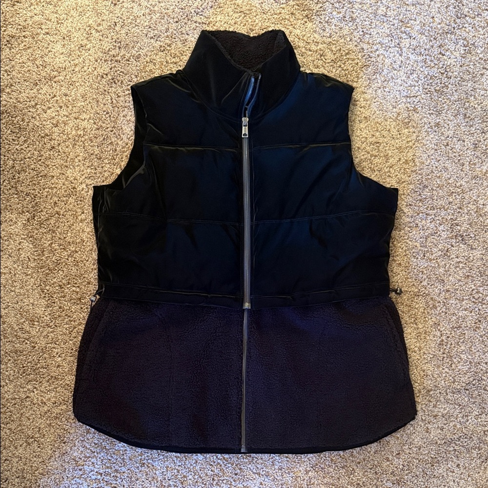 NWT Black Spanx Two-Fer Vest - XL